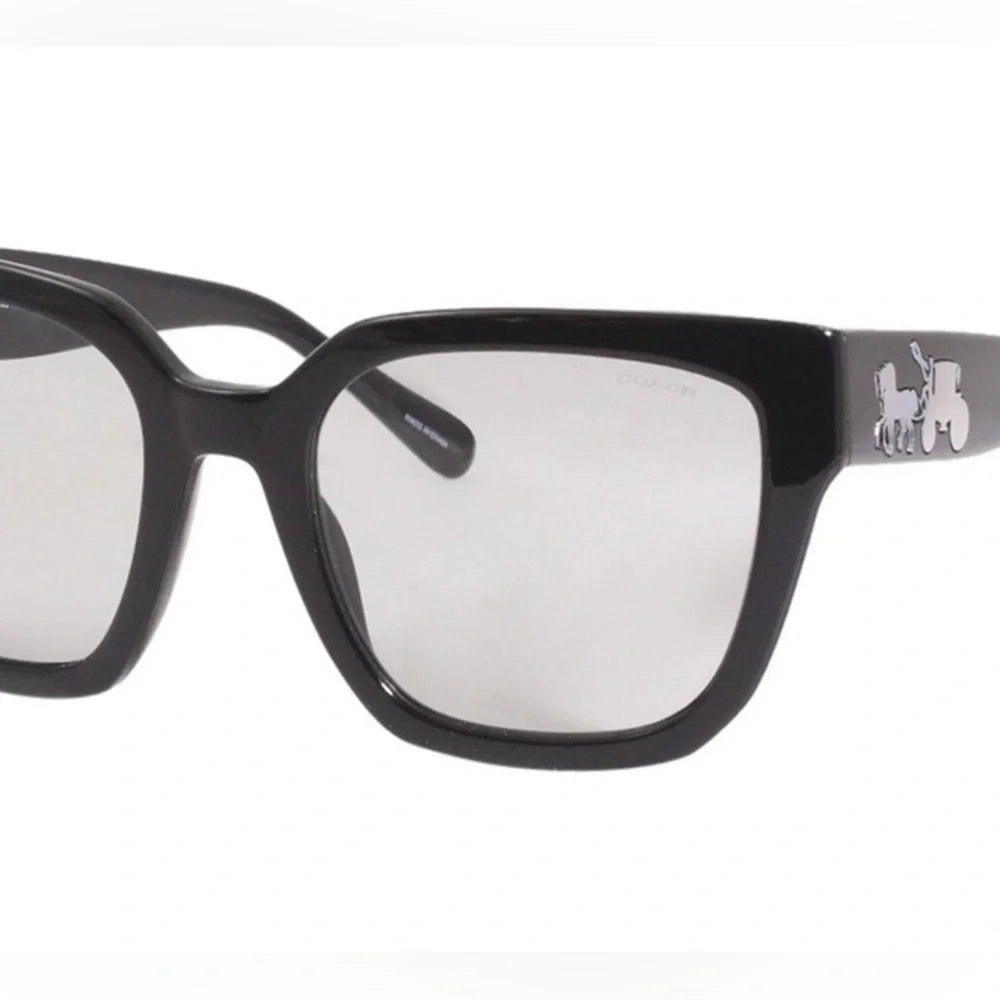 Coach hc8249f sunglasses